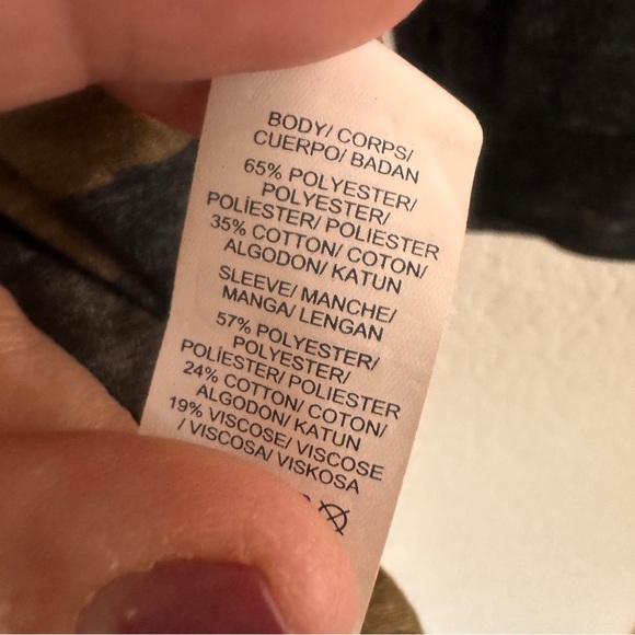 Lucky Brand Camouflage woman’s Long Sleeve Tee size small Outdoor Country Life - Picture 3 of 5